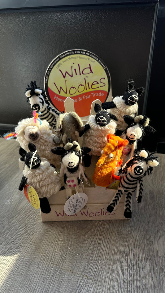 Wild Woolies Finger Puppet