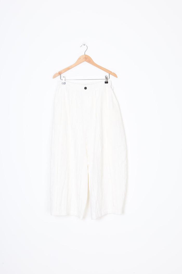 Chan Ran Womens White Pants Size S