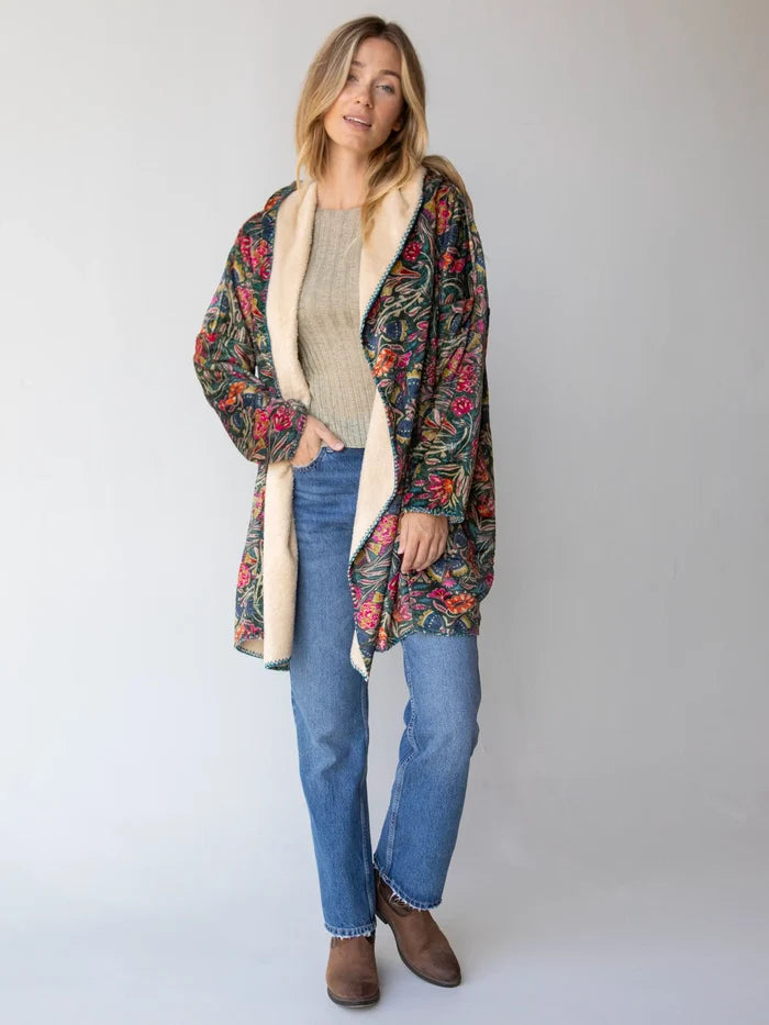 Cozy Blanket Kimono - Green Lined Floral-view 5
