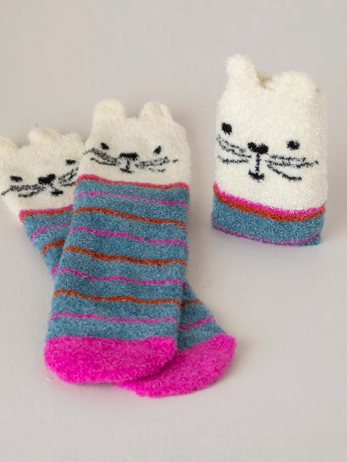 Cozy Socks - White Cat-view 2