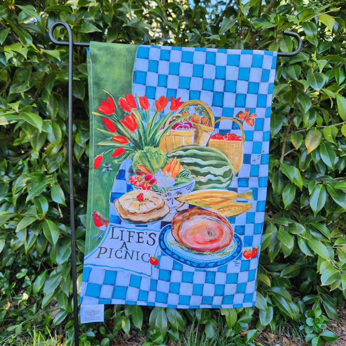 Garden Flags - Life's A Picnic