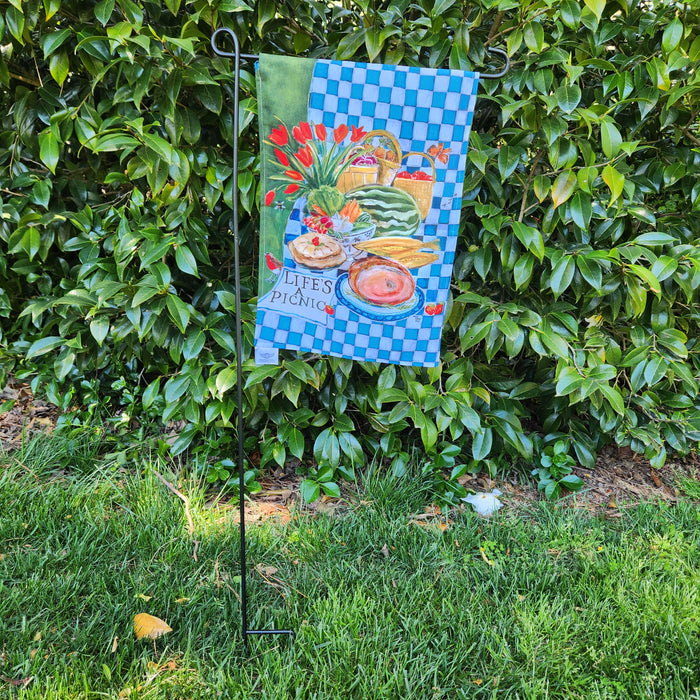 Garden Flags - Life's A Picnic