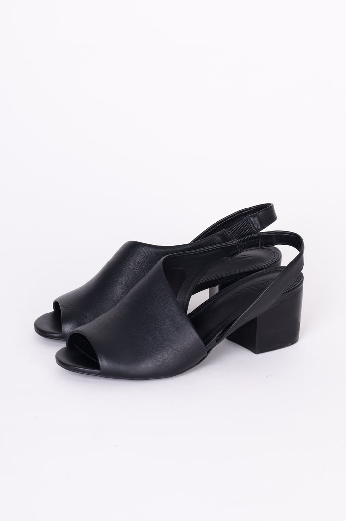 ike. Womens Black Heels Size EU 38