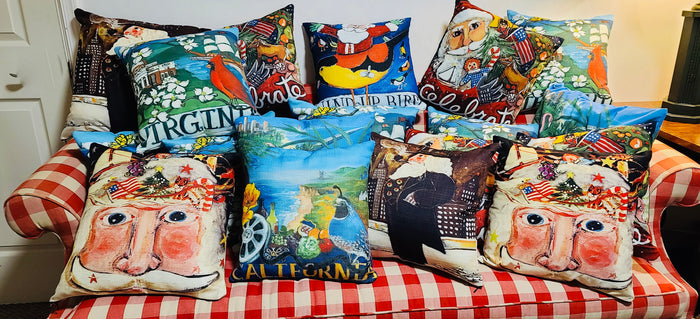 NANCY THOMAS PILLOWS - Santas - Uptown Santa