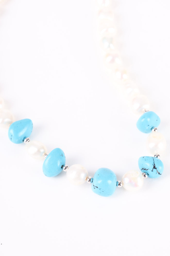 No Label Womens White Necklace Size O/S