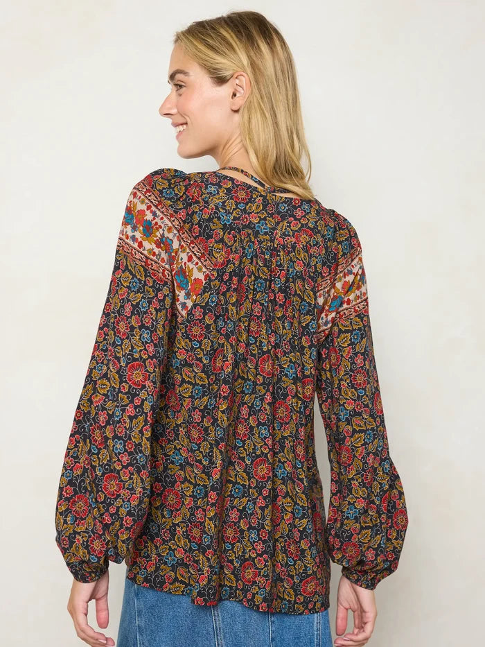 Rowan Top - Mountain Border Black-view 3