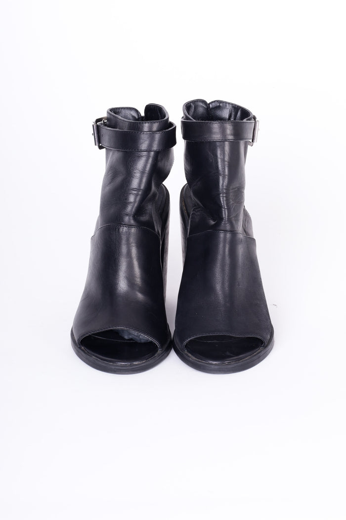 Windsor Smith Womens Black Heels Size EU 39